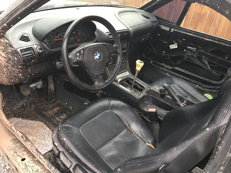Illustration for article titled Good Afternoon, I Have Discovered The Best BMW Z3; It Is This Nasty Off-Road Beast